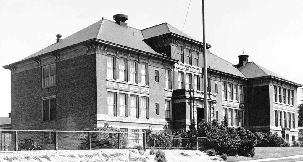 Seattle Public Schools, 1862-2000: Jefferson School - HistoryLink.org