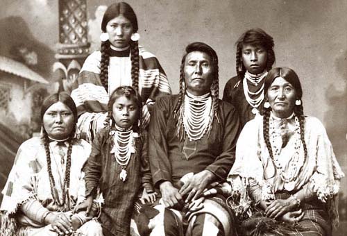 Chief Joseph of the Wallowa band of the Nez Perce Tribe with family.